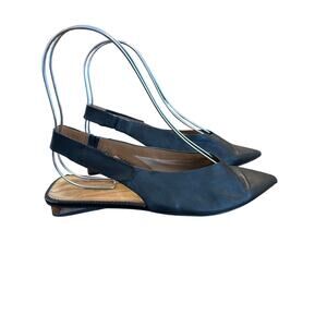 Women’s Sarto Black Leather Pointed Toe Kitten Heel. Size 7.5